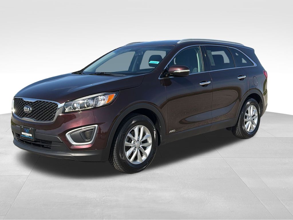 Used 2016 Kia Sorento LX with VIN 5XYPGDA31GG043745 for sale in Saint Charles, Minnesota