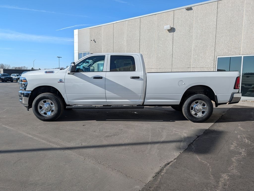 New 2026 Ram 3500 TRADESMAN CREW CAB 4X4 8' BOX Pickup