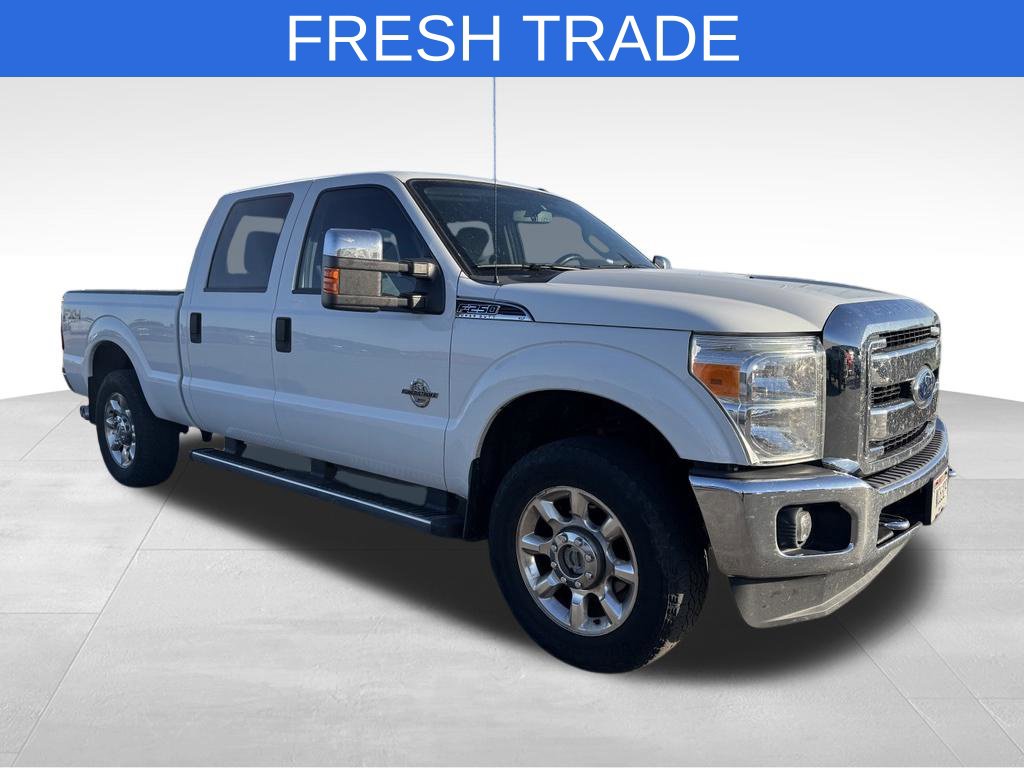 Used 2011 Ford F-250 Super Duty XLT with VIN 1FT7W2BT8BEB40352 for sale in Saint Charles, Minnesota