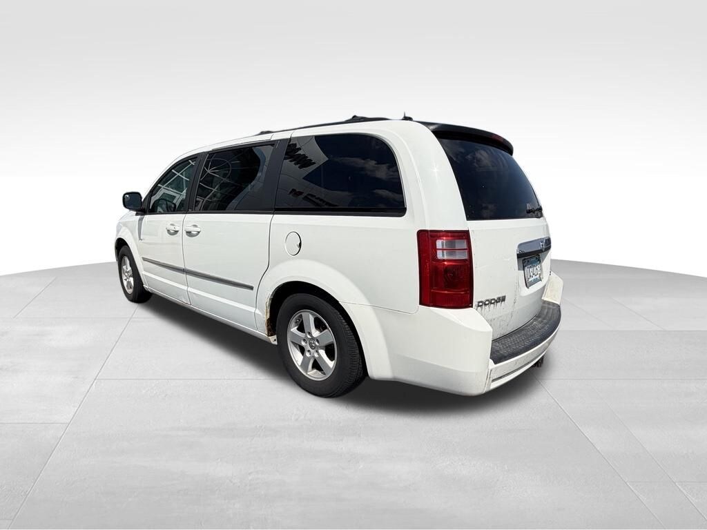 Used 2010 Dodge Grand Caravan SXT Minivan/Van