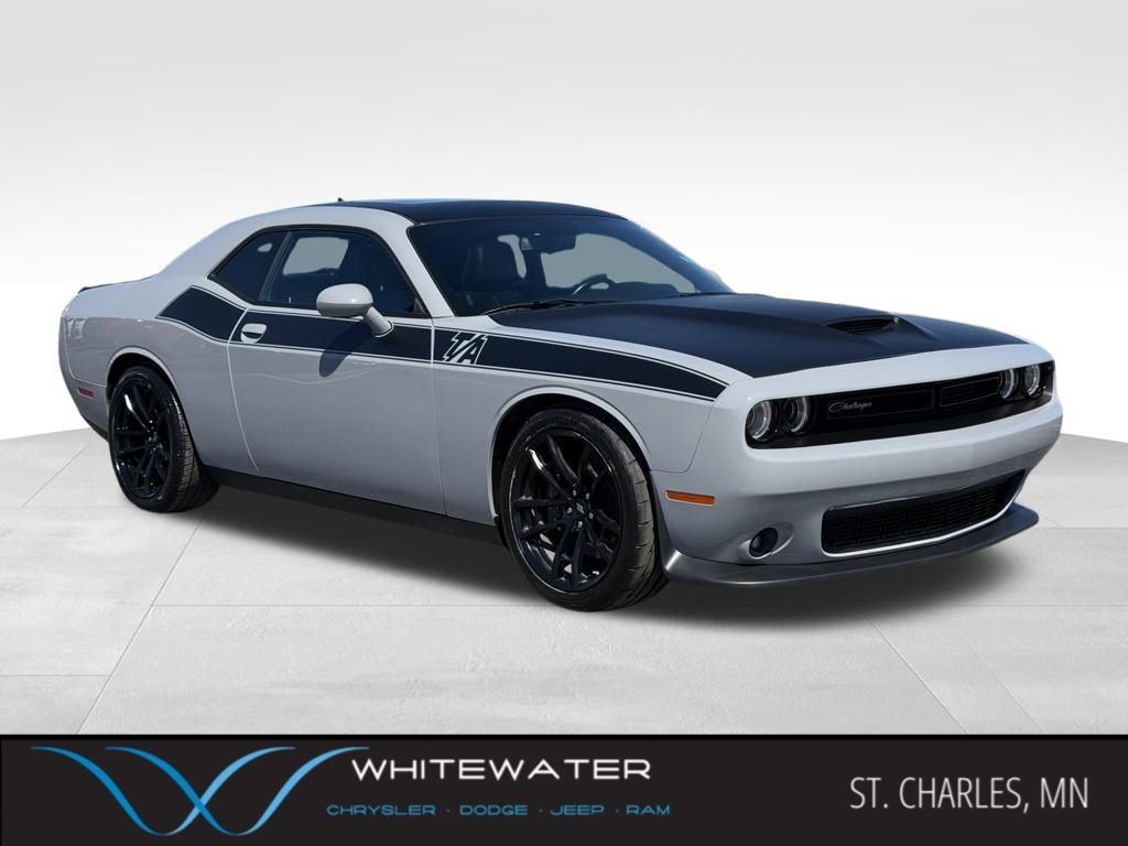 2022 Dodge Challenger R/T's photo