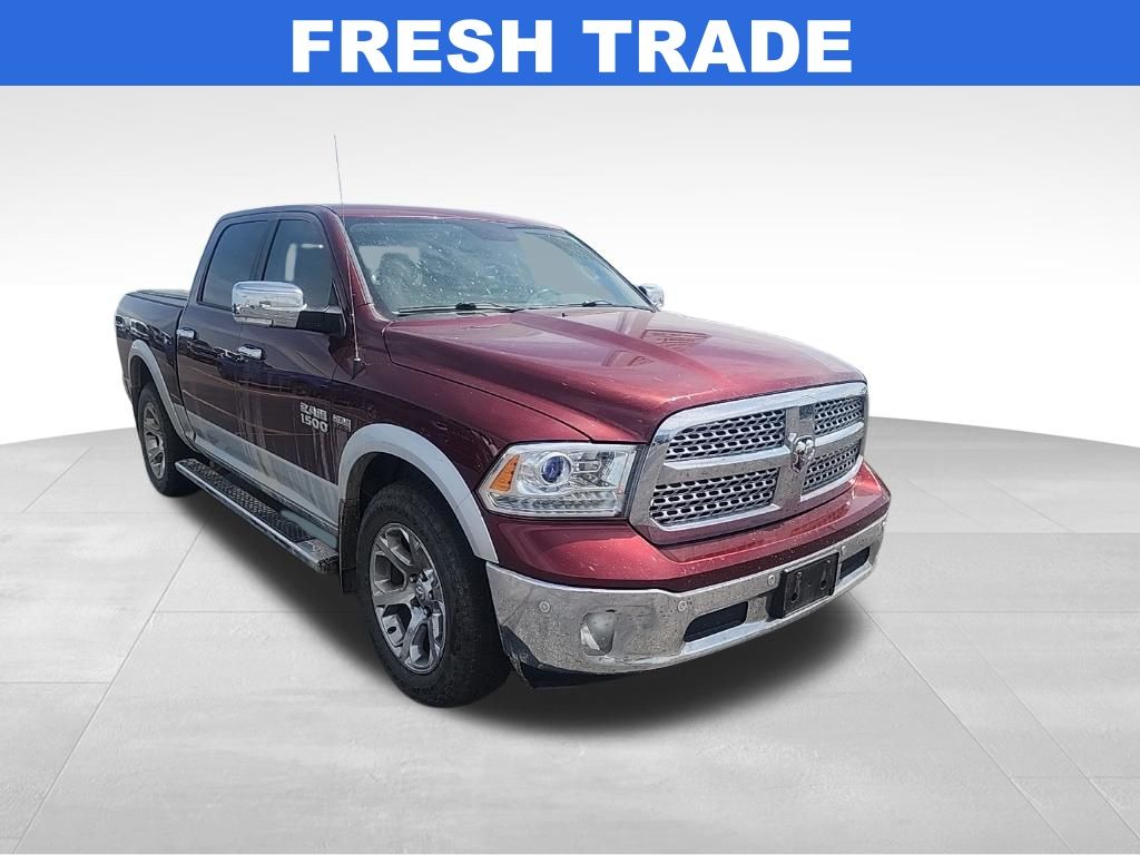 2016 RAM 1500 Laramie 4x4 Crew Cab 5'7's photo