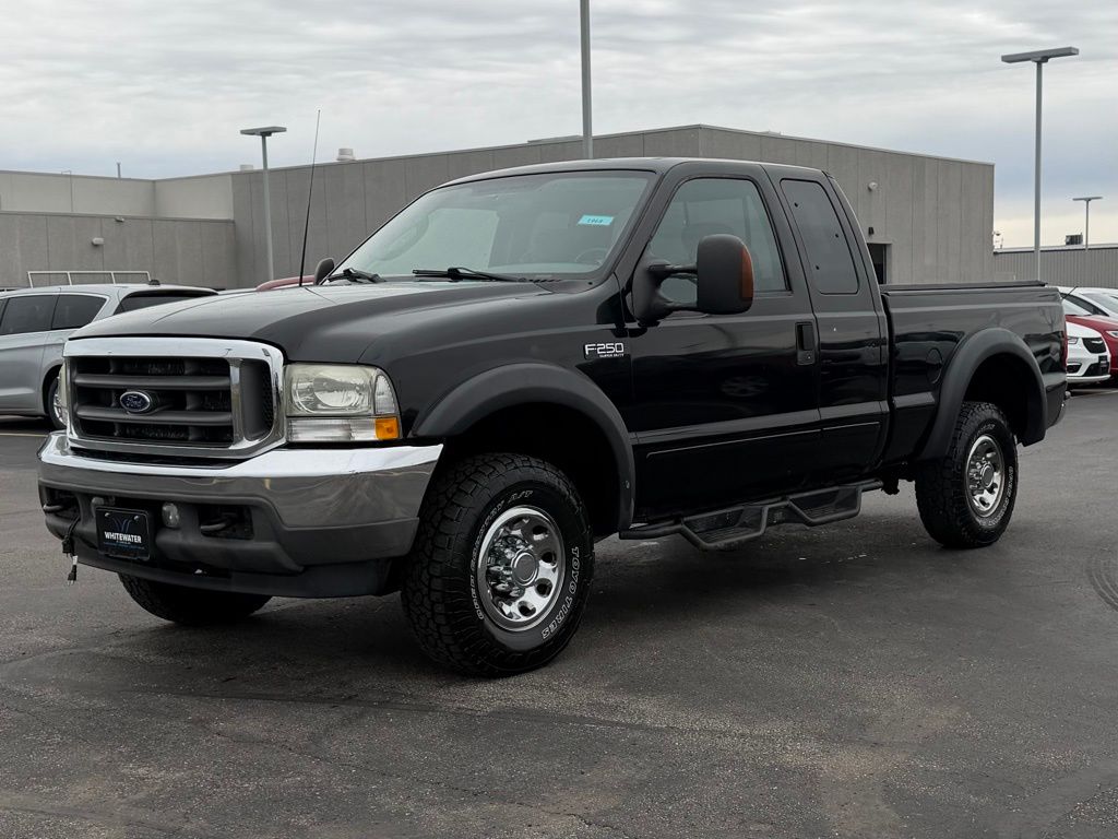 Used 2003 Ford F-250 Super Duty XL with VIN 1FTNX21P23EC15153 for sale in Saint Charles, Minnesota