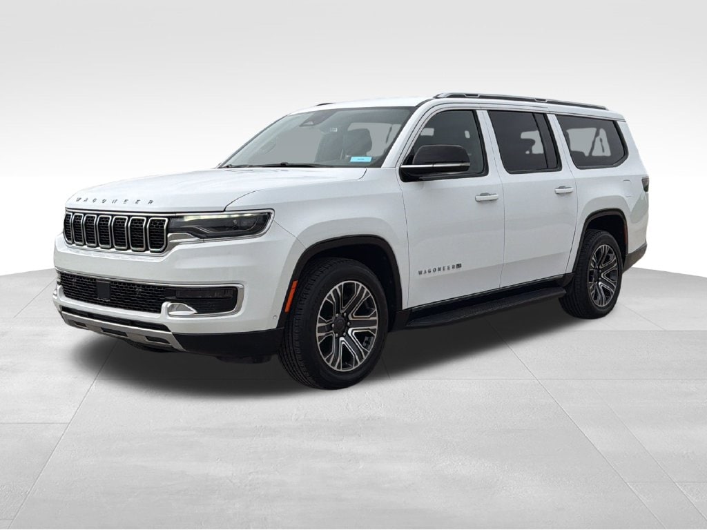 Used 2024 Jeep Wagoneer L Series II with VIN 1C4SJSBP7RS117393 for sale in Saint Charles, Minnesota