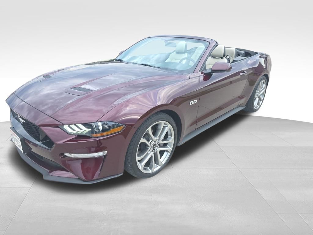 Used 2018 Ford Mustang GT Premium with VIN 1FATP8FF0J5174907 for sale in Saint Charles, Minnesota