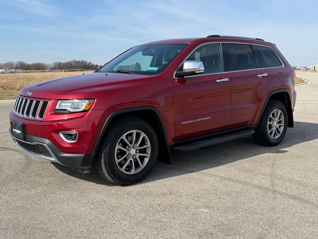 Used 2014 Jeep Grand Cherokee Limited with VIN 1C4RJFBG9EC288057 for sale in Saint Charles, Minnesota