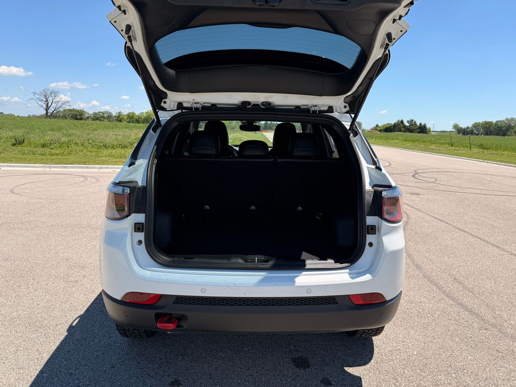 2025 Jeep Compass Trailhawk - Photo 18