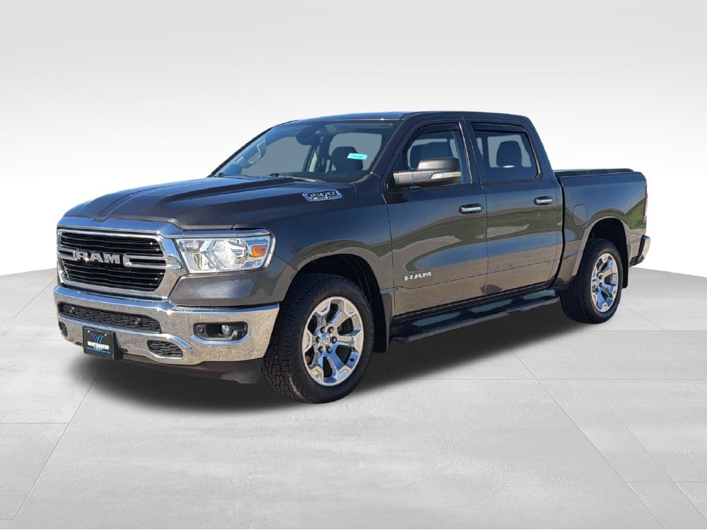 Used 2020 RAM Ram 1500 Pickup Big Horn/Lone Star with VIN 1C6SRFFT2LN137071 for sale in Saint Charles, Minnesota