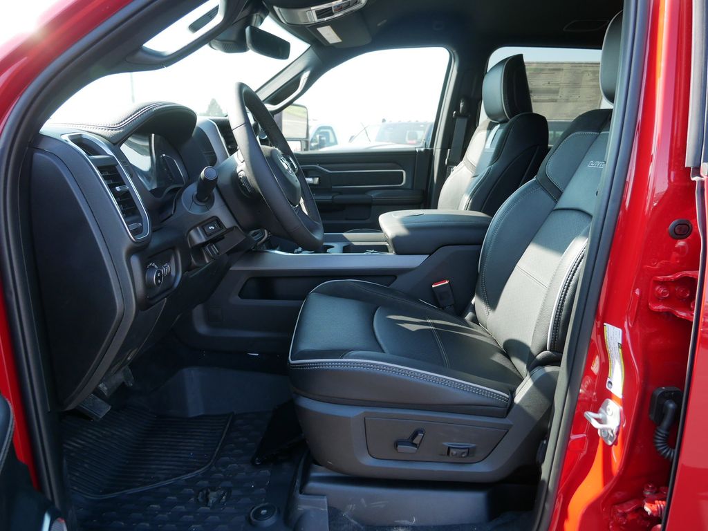 2026 RAM 2500 Laramie - Photo 7