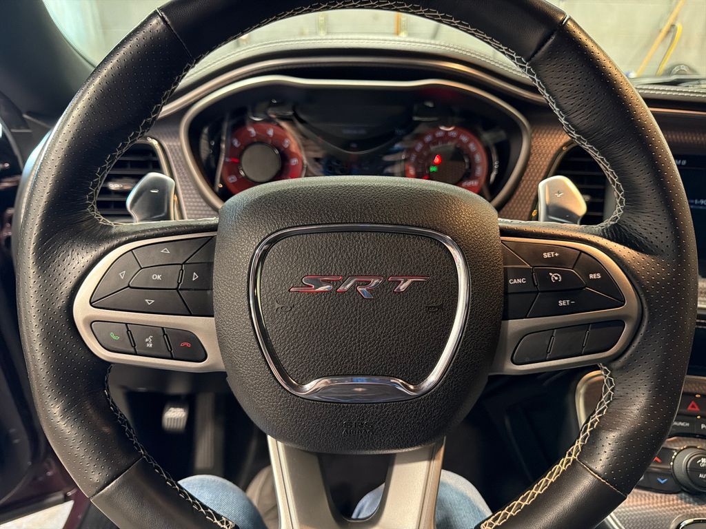 2022 Dodge Challenger SRT - Photo 10