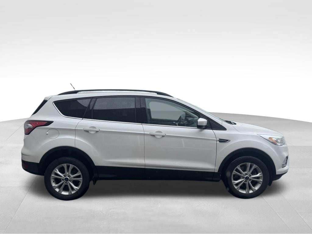 Used 2018 Ford Escape SEL with VIN 1FMCU9HD5JUB43688 for sale in Saint Charles, Minnesota