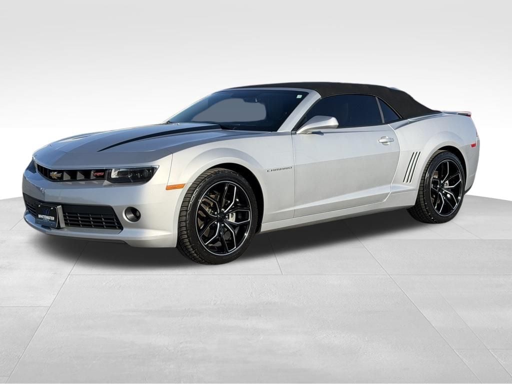 Used 2014 Chevrolet Camaro 2LT with VIN 2G1FC3D31E9299687 for sale in Saint Charles, Minnesota