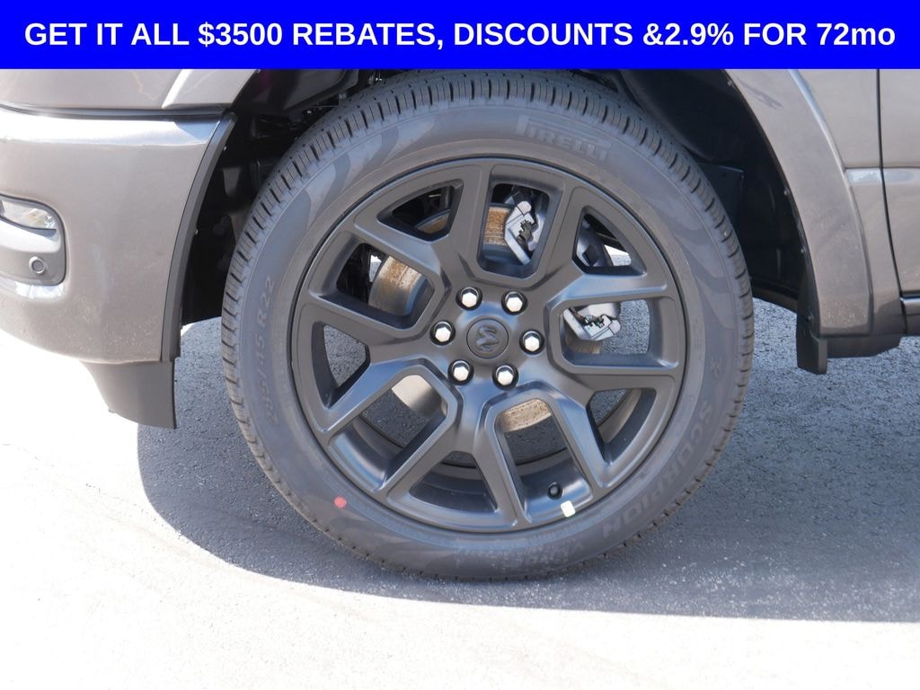 New 2026 Ram 1500 LARAMIE CREW CAB 4X4 5'7 BOX Pickup