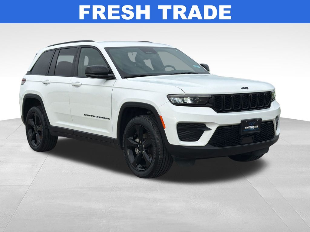 2023 Jeep Grand Cherokee Altitude 4x4's photo