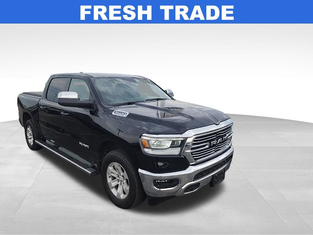 2024 RAM 1500 Laramie 4x4 Crew Cab 5'7's photo