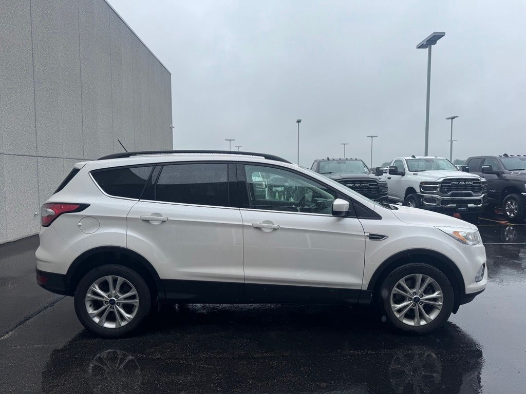 Used 2018 Ford Escape SEL with VIN 1FMCU9HD5JUB43688 for sale in Saint Charles, Minnesota