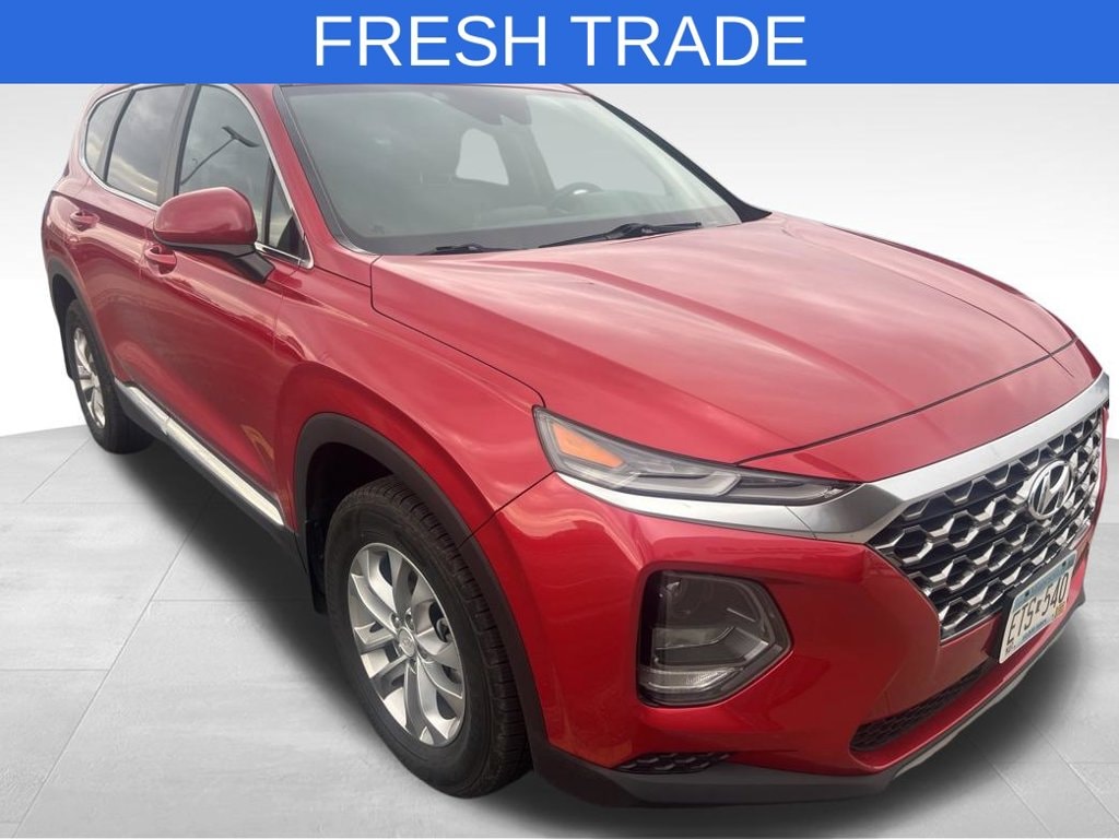Used 2020 Hyundai Santa Fe SE with VIN 5NMS2CAD7LH192432 for sale in Saint Charles, Minnesota