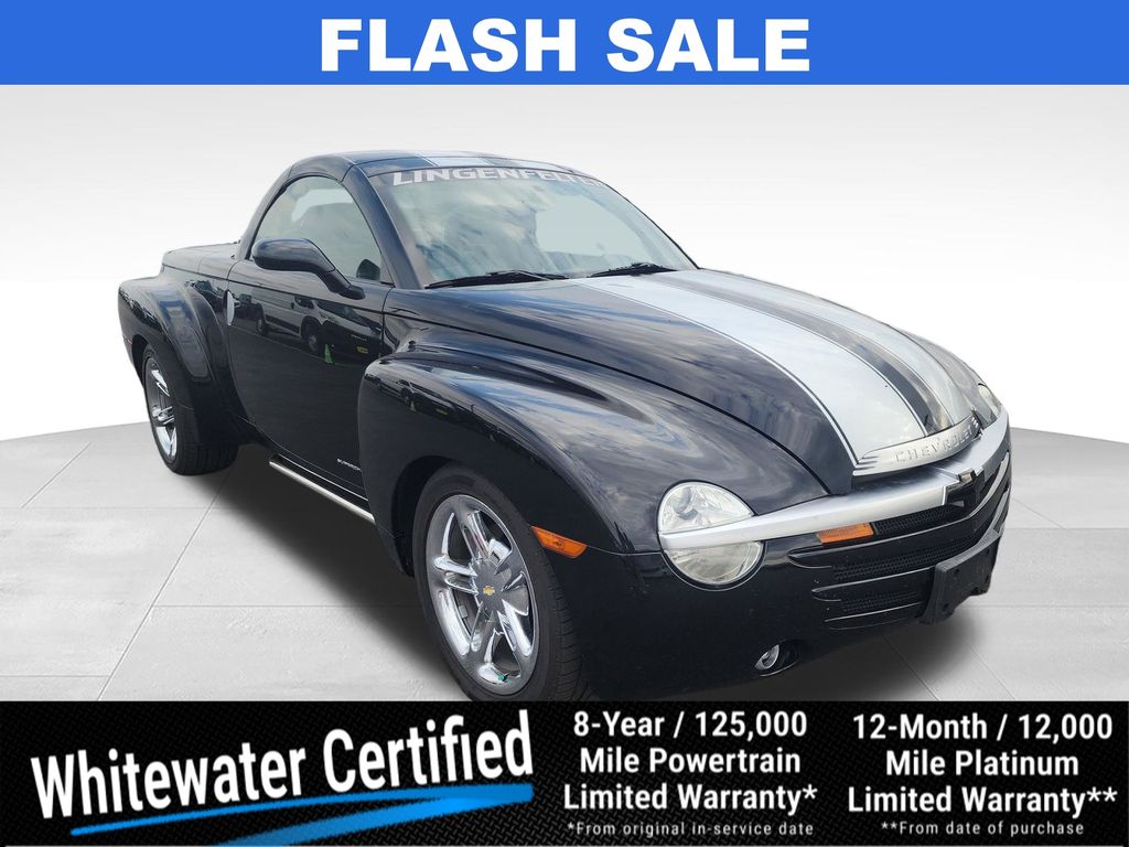 2005 Chevrolet SSR -'s photo
