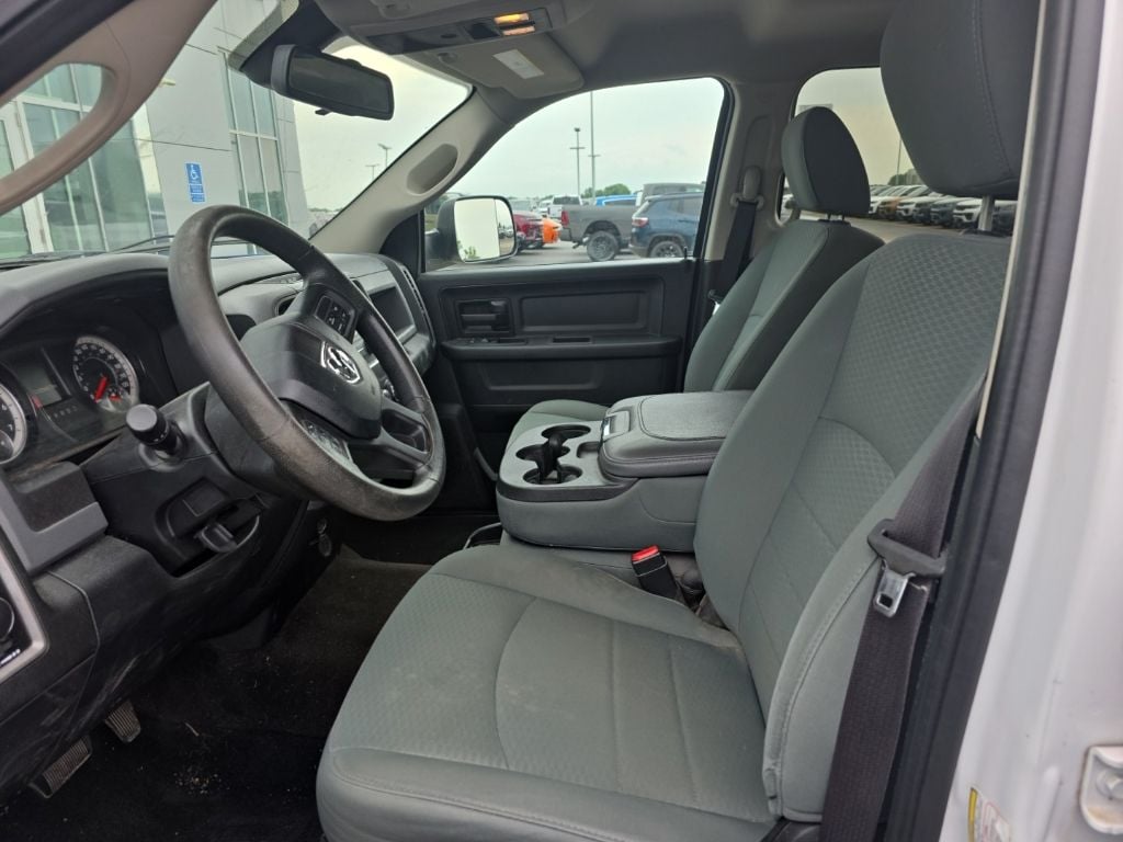 Used 2016 RAM Ram 2500 Pickup Tradesman with VIN 3C6UR5CJXGG275221 for sale in Saint Charles, Minnesota