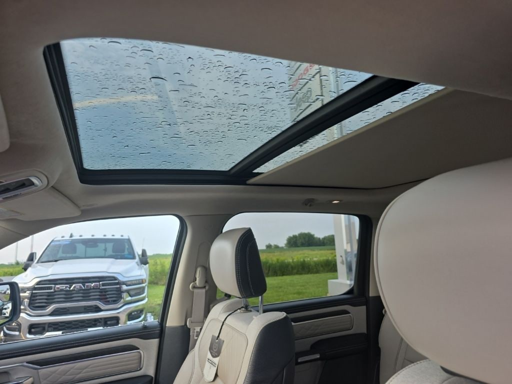 Used 2022 Ram 1500 Limited Truck
