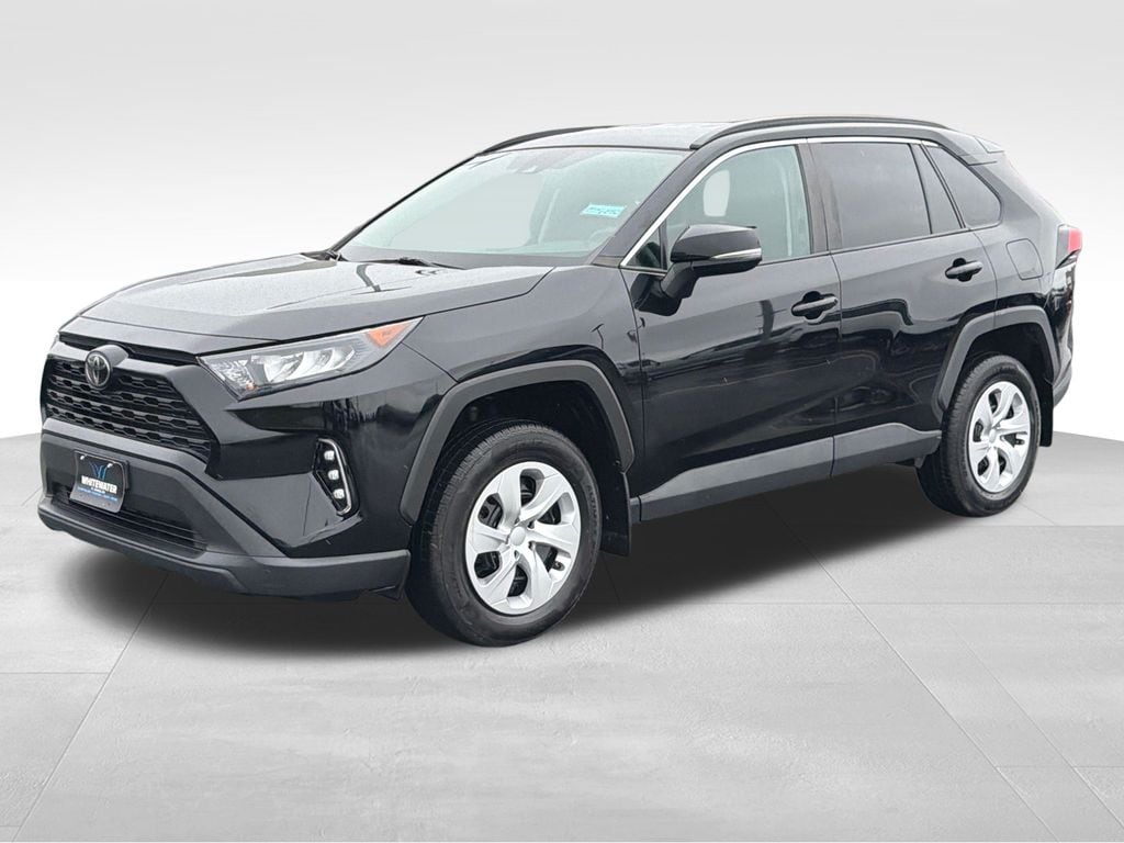 Used 2019 Toyota RAV4 LE with VIN 2T3G1RFV8KC037803 for sale in Saint Charles, Minnesota