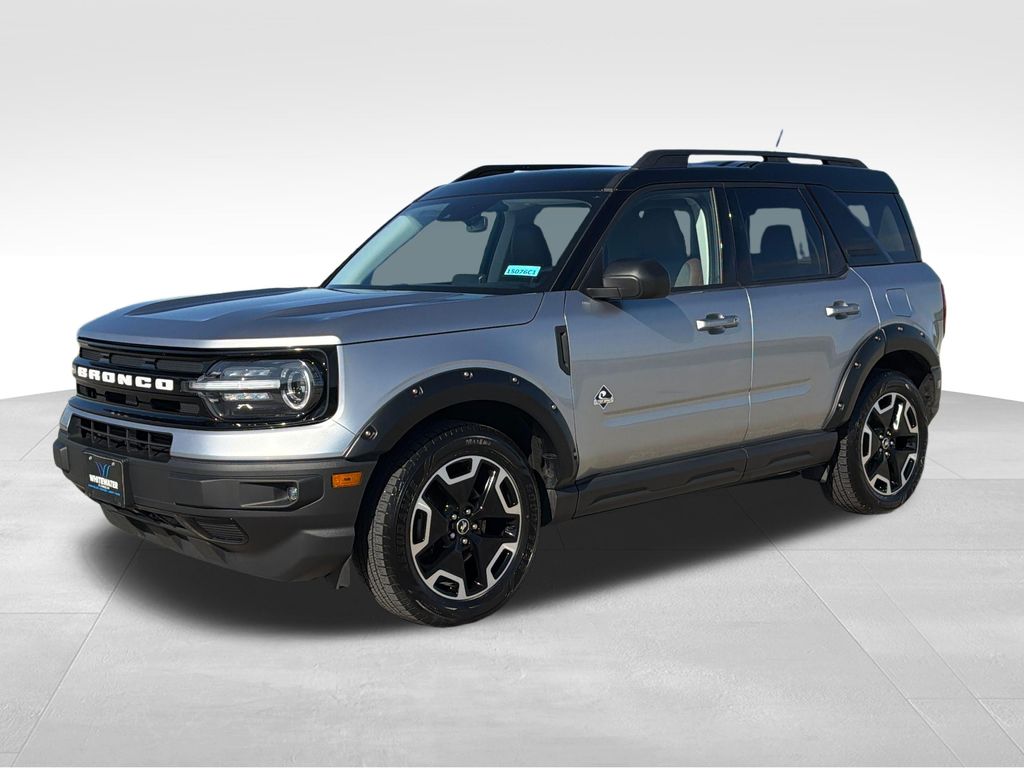 Used 2021 Ford Bronco Sport Outer Banks with VIN 3FMCR9C61MRA71992 for sale in Saint Charles, Minnesota