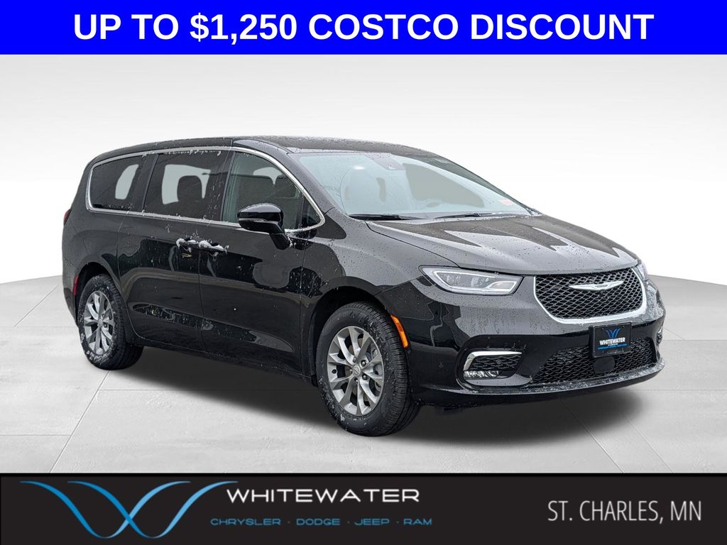 2026 Chrysler Pacifica Select AWD's photo