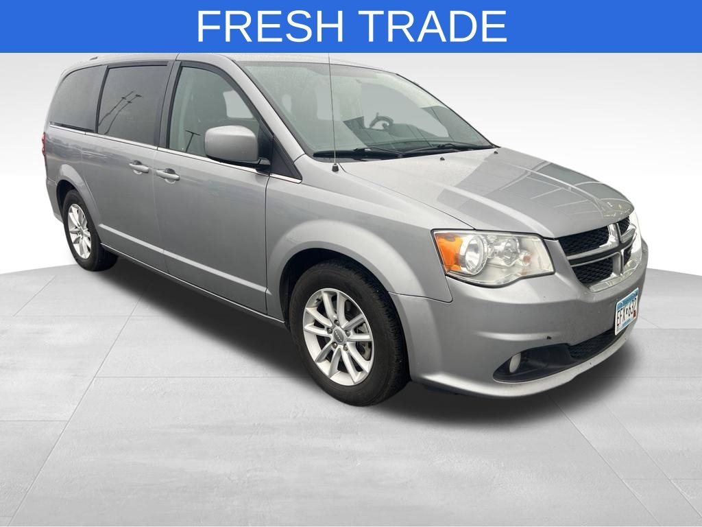 Used 2018 Dodge Grand Caravan SXT with VIN 2C4RDGCG1JR159680 for sale in Saint Charles, Minnesota