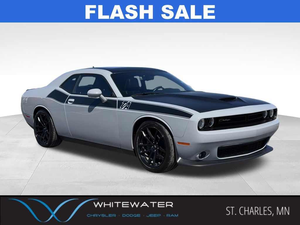 2022 Dodge Challenger R/T's photo