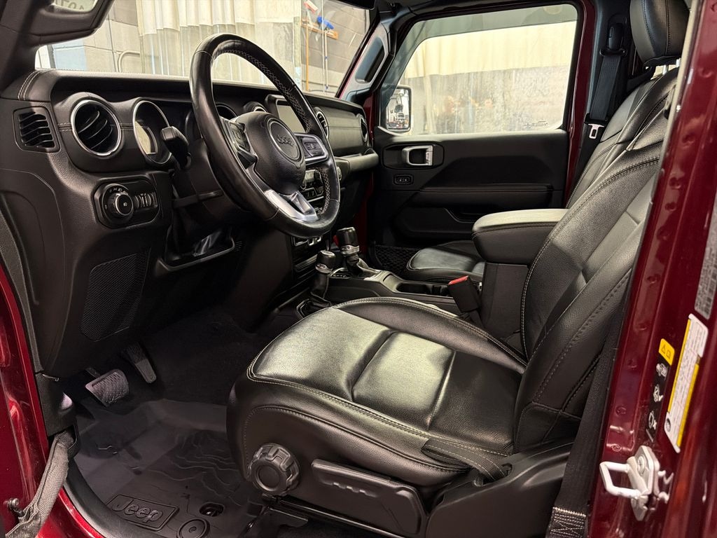 Used 2022 Jeep Wrangler Unlimited Sahara SUV