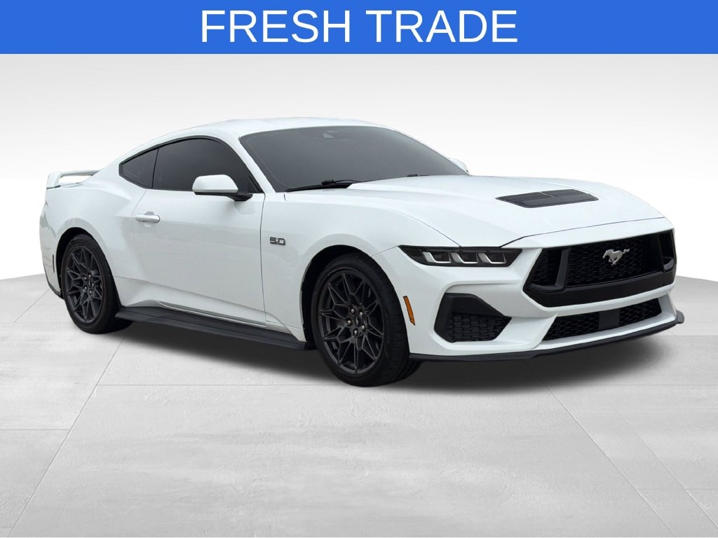 Used 2024 Ford Mustang GT Premium with VIN 1FA6P8CF5R5402039 for sale in Saint Charles, Minnesota