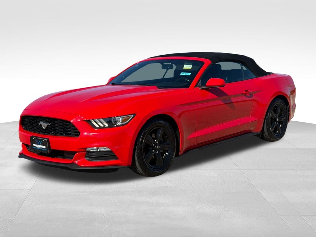 Used 2015 Ford Mustang V6 with VIN 1FATP8EM8F5386851 for sale in Saint Charles, Minnesota