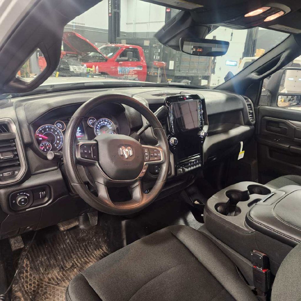 2026 RAM 2500 Tradesman - Photo 9