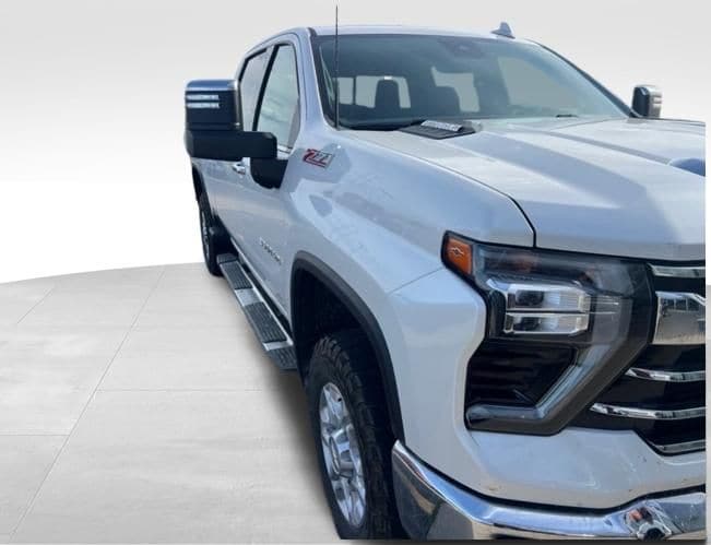 Used 2024 Chevrolet Silverado 3500HD LTZ with VIN 1GC4YUEY2RF194833 for sale in Saint Charles, Minnesota