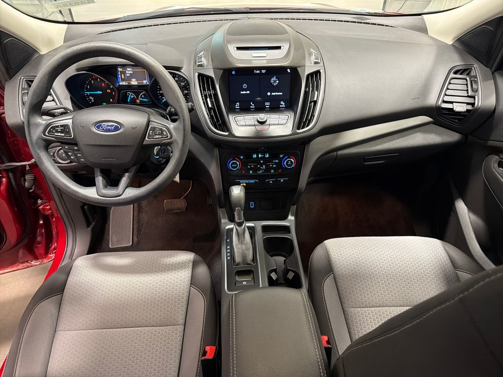 Used 2017 Ford Escape SE SUV