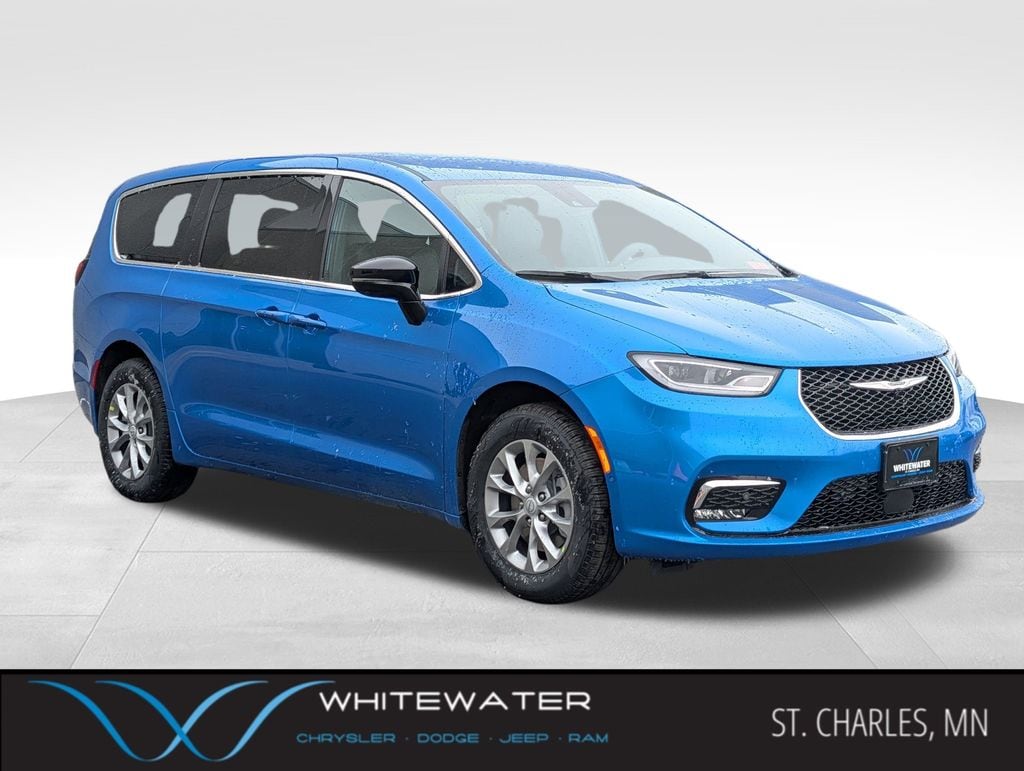 2026 Chrysler Pacifica Passenger Van 