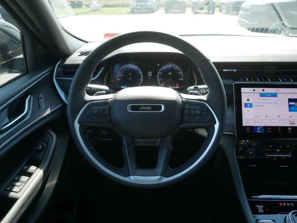2025 Jeep Grand Cherokee Limited - Photo 11