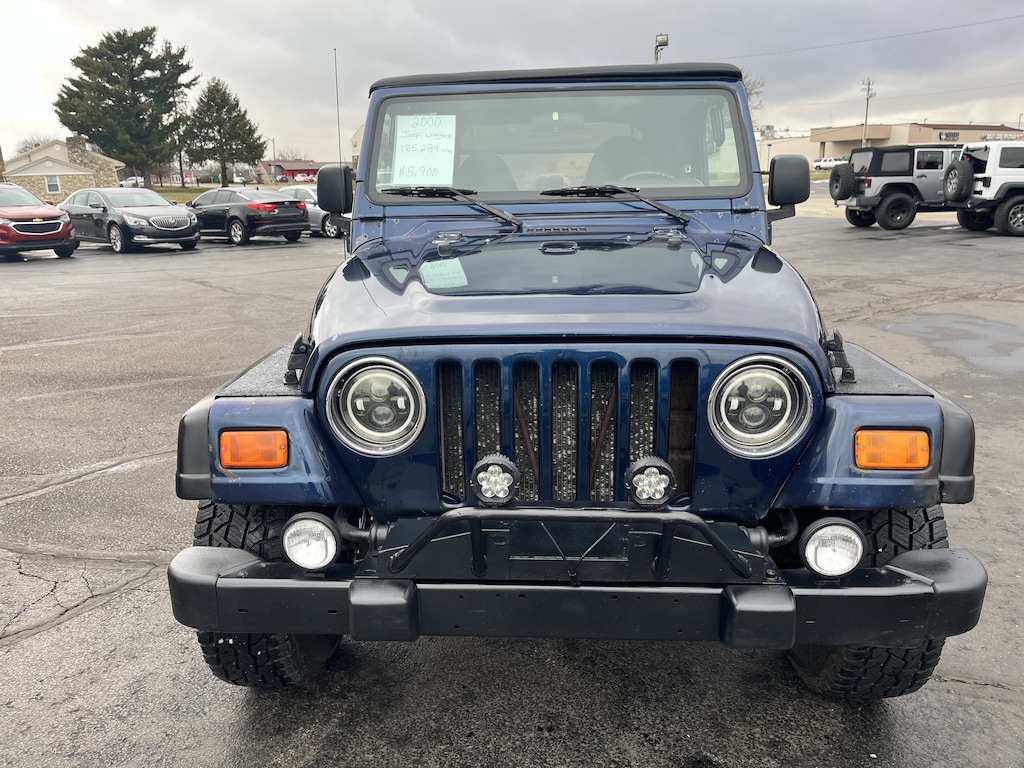 Used 2000 Jeep Wrangler SE Convertible