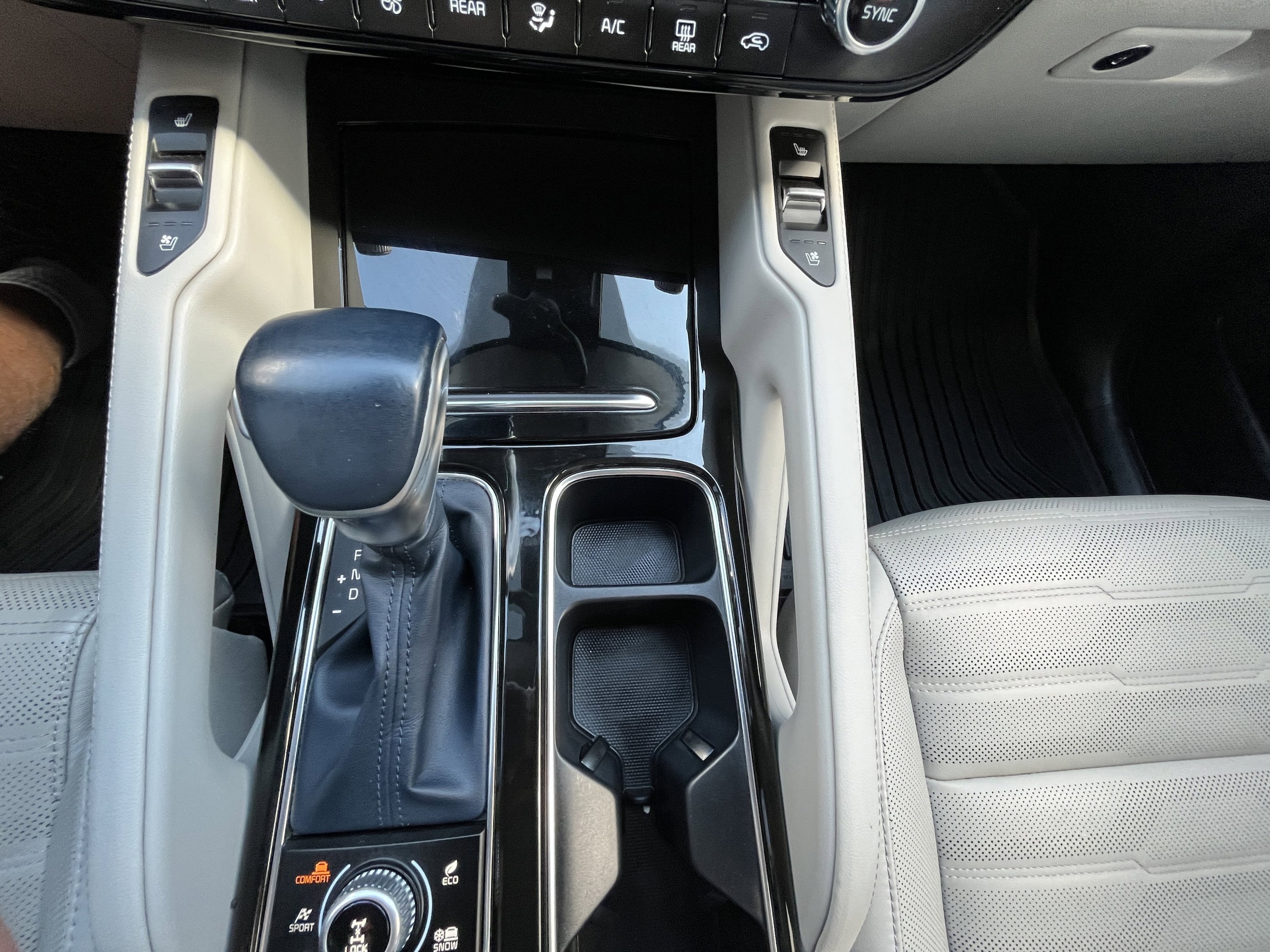 2023 Kia Telluride SX Prestige - Photo 21