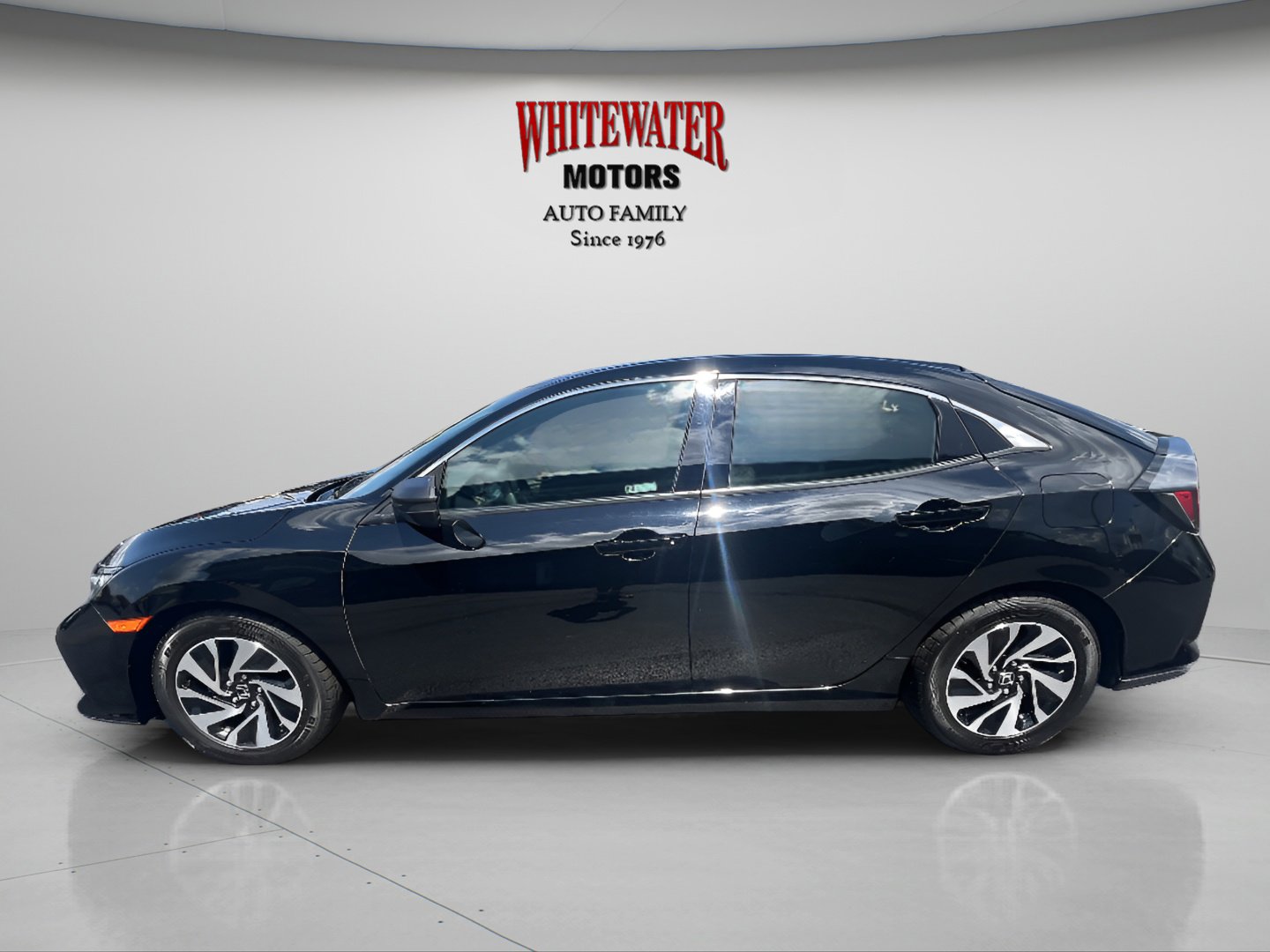 2019 Honda Civic Hatchback LX photo 2