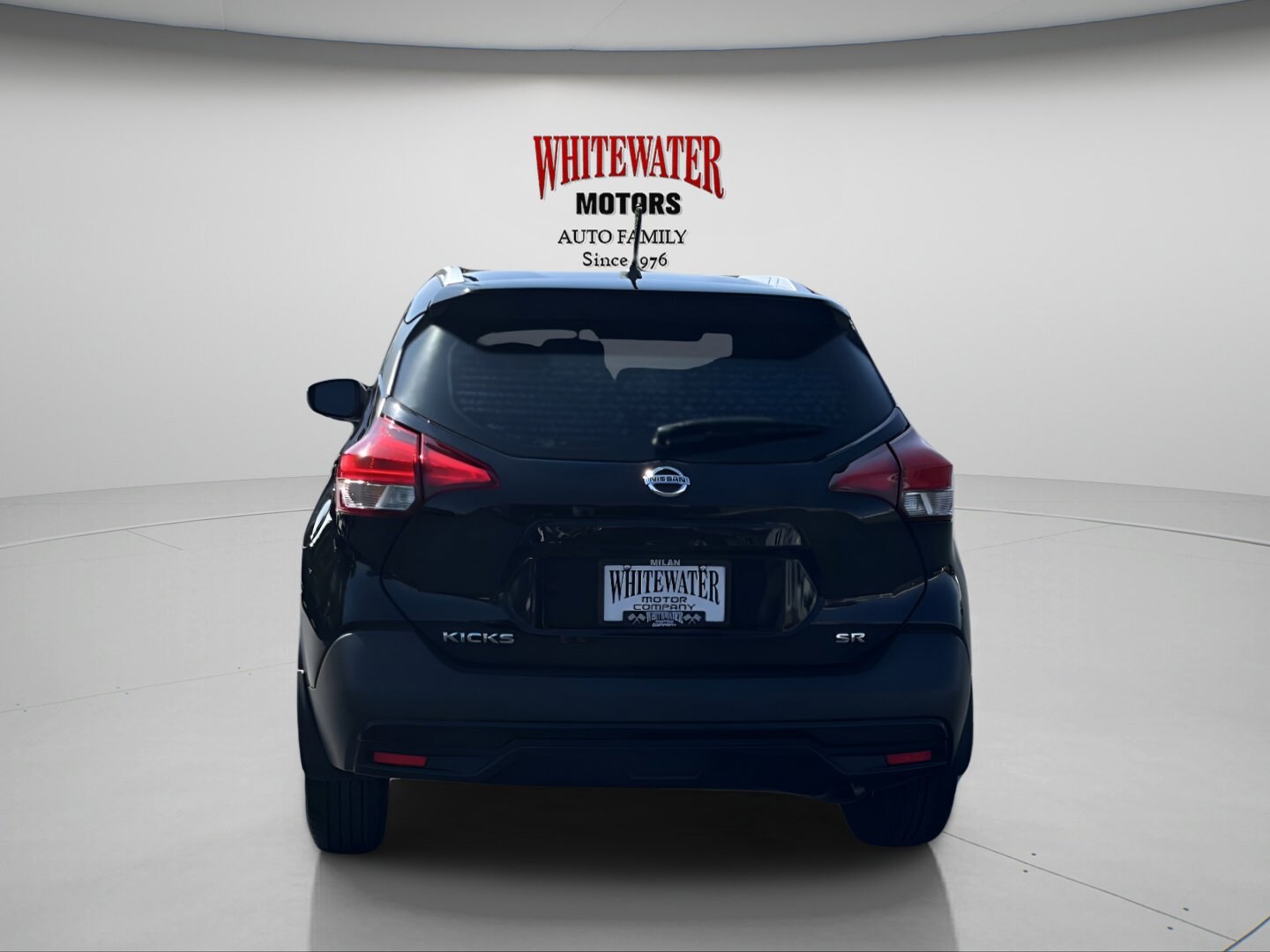 2018 Nissan Kicks SR photo 3