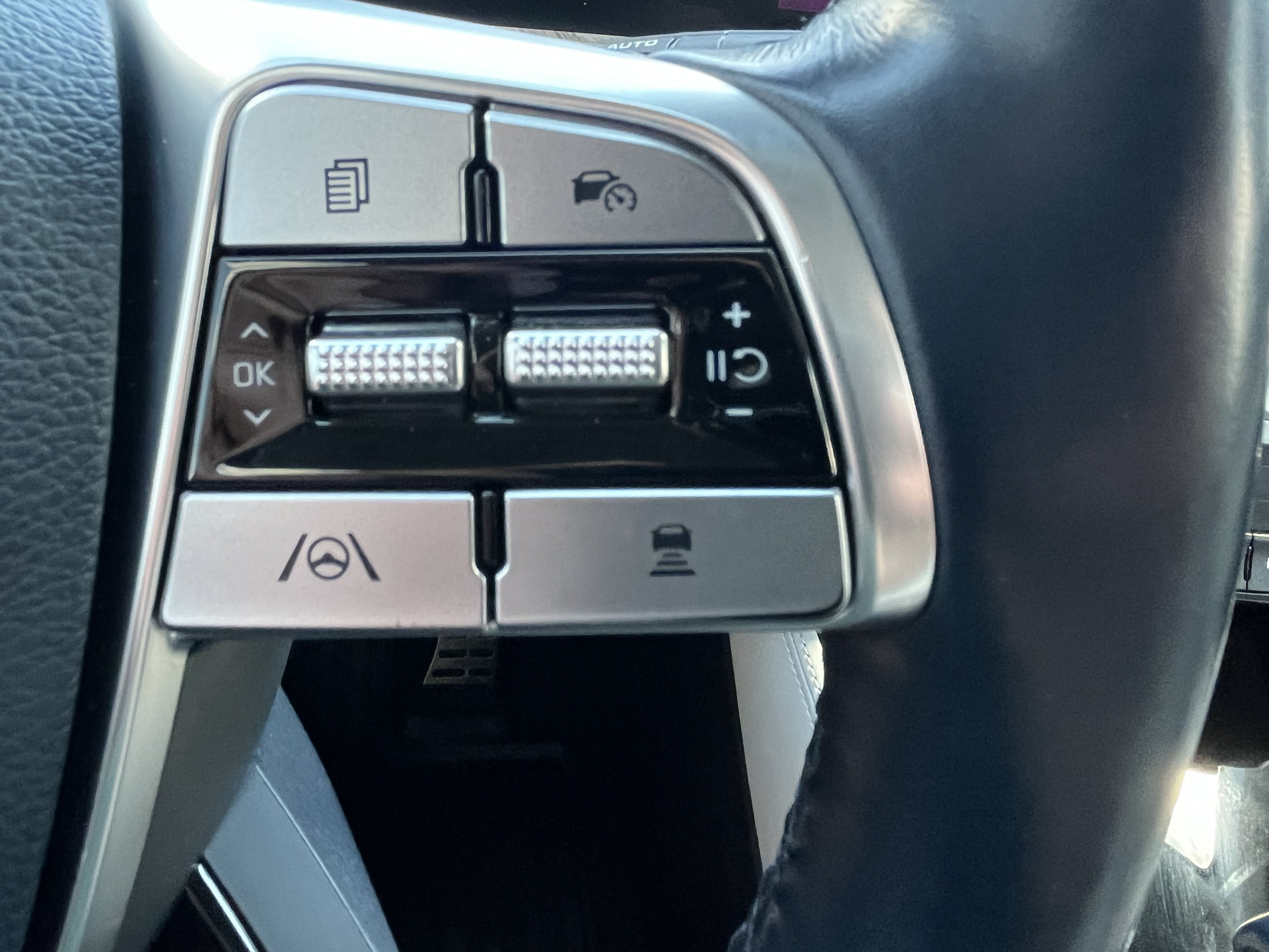 2023 Kia Telluride SX Prestige - Photo 34