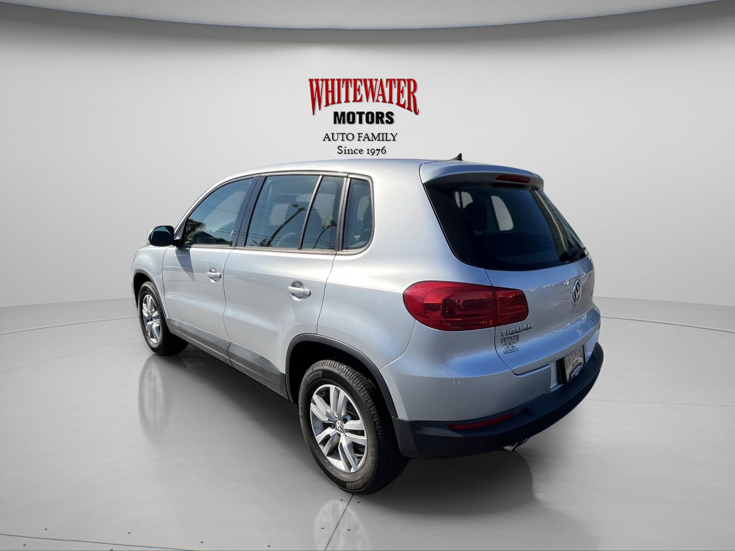 2014 Volkswagen Tiguan S photo 3