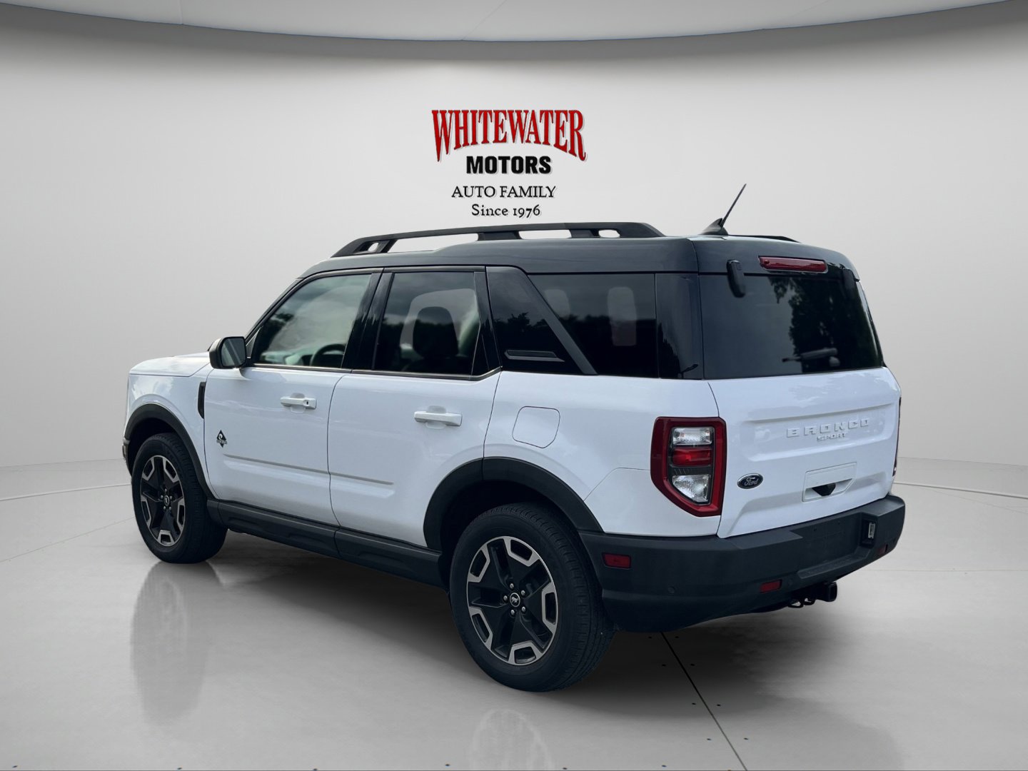 2022 Ford Bronco Sport Outer Banks photo 3