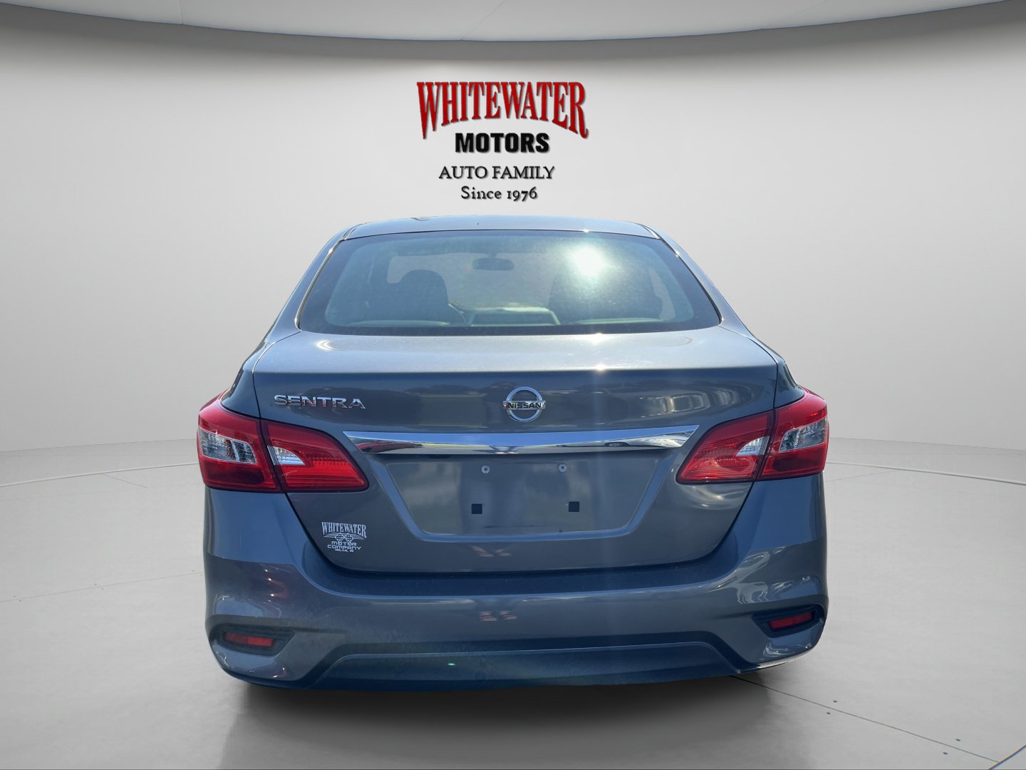 2018 Nissan Sentra S photo 4