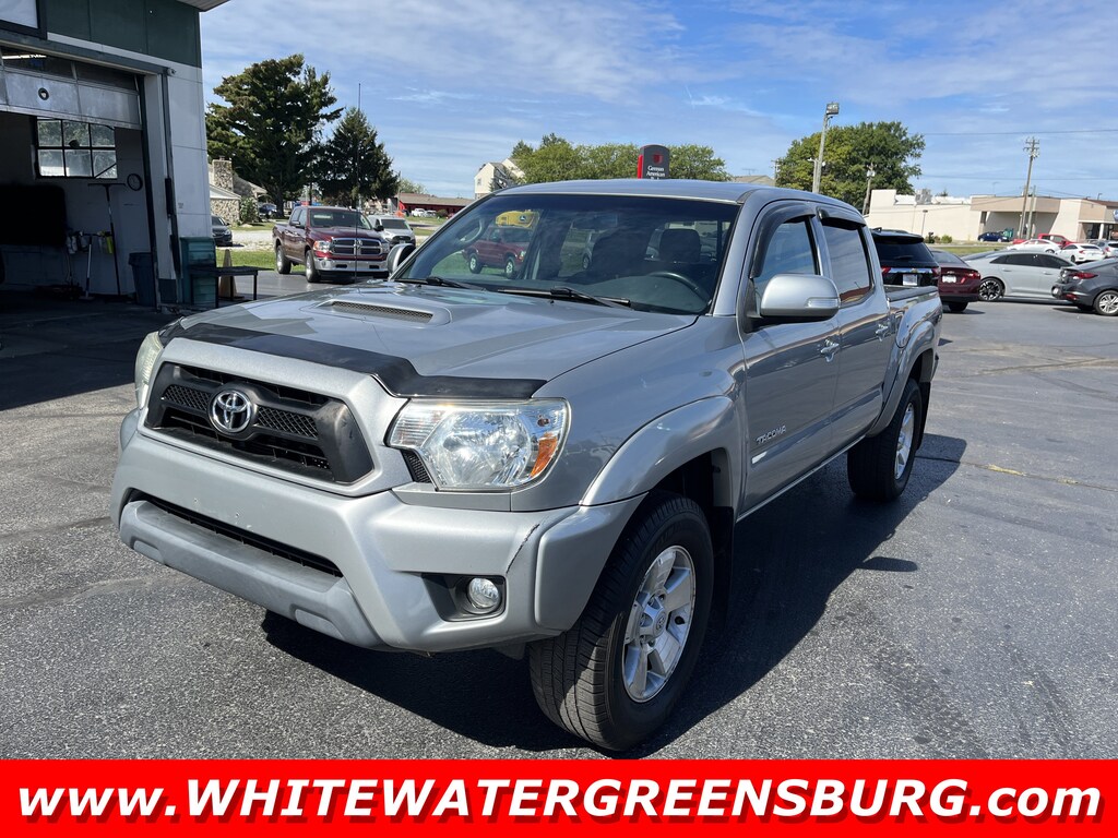 Used 2015 Toyota Tacoma Crew Cab Pickup