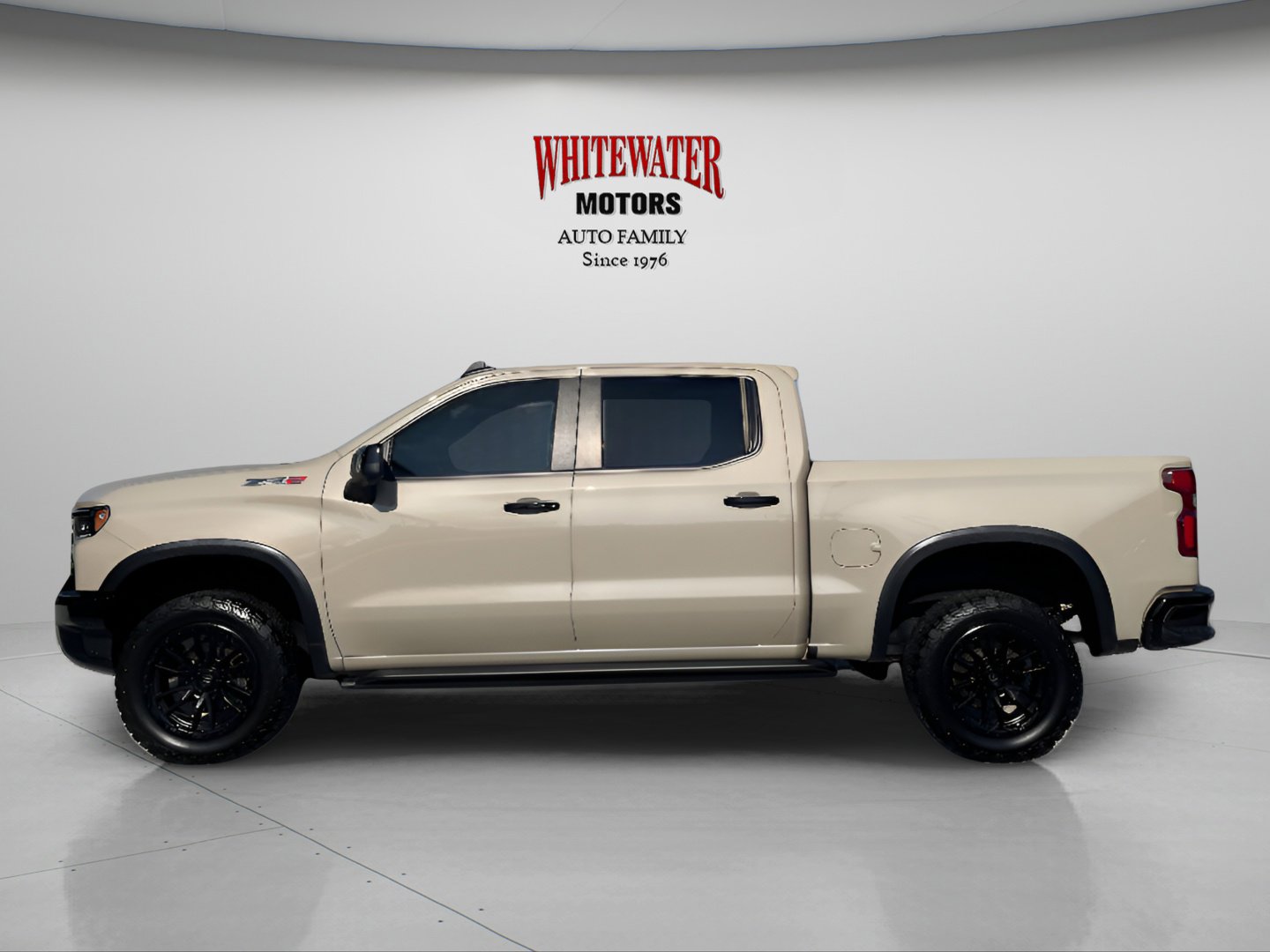 2022 Chevrolet Silverado 1500 ZR2 photo 2