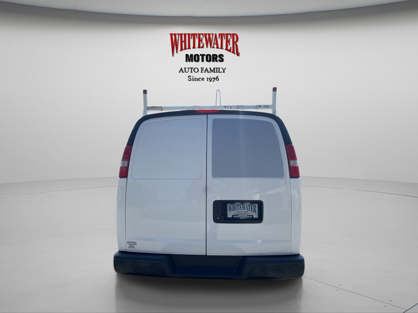 2017 Chevrolet Express Cargo Van 2500 photo 4
