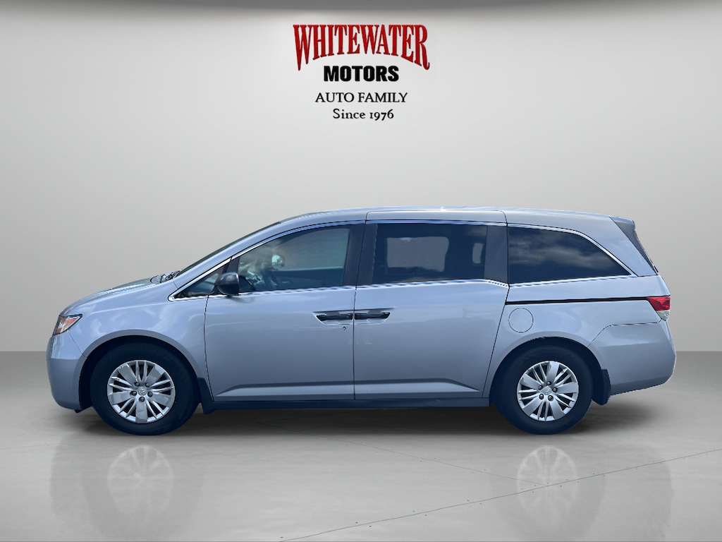 Used 2016 Honda Odyssey LX Van Passenger Van