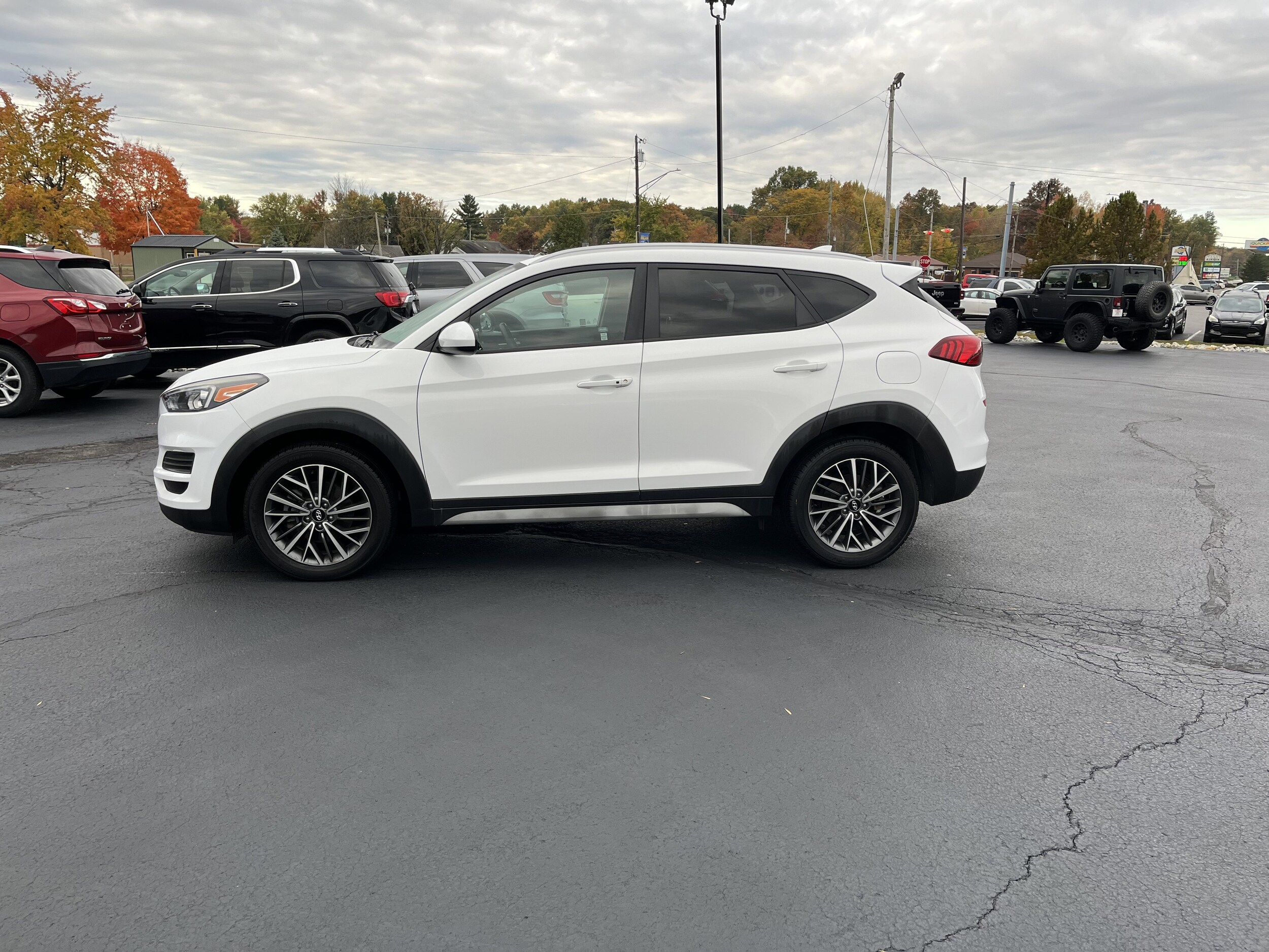 2019 Hyundai Tucson SEL photo 2